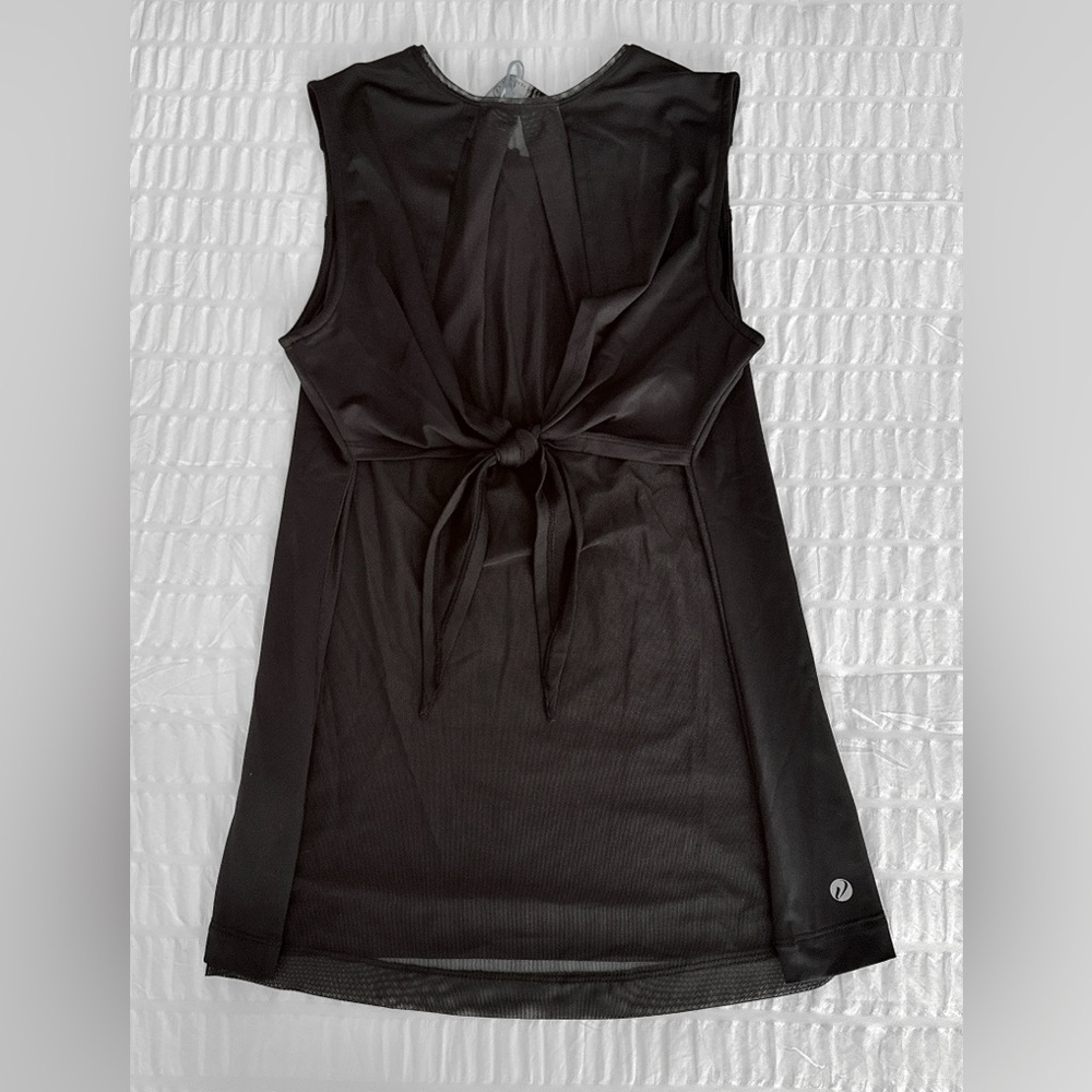 Women's NWT Levelwear Verve Size S Tribune Sleeveless Top Black